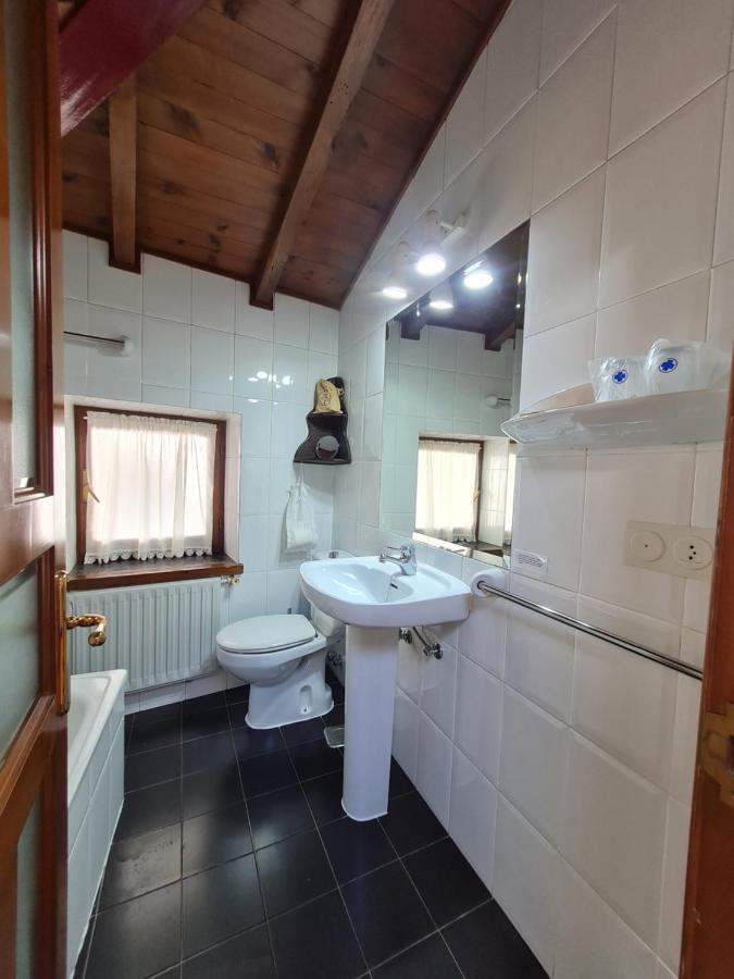 Hotel La Balsa Soto De Cangas Ngoại thất bức ảnh